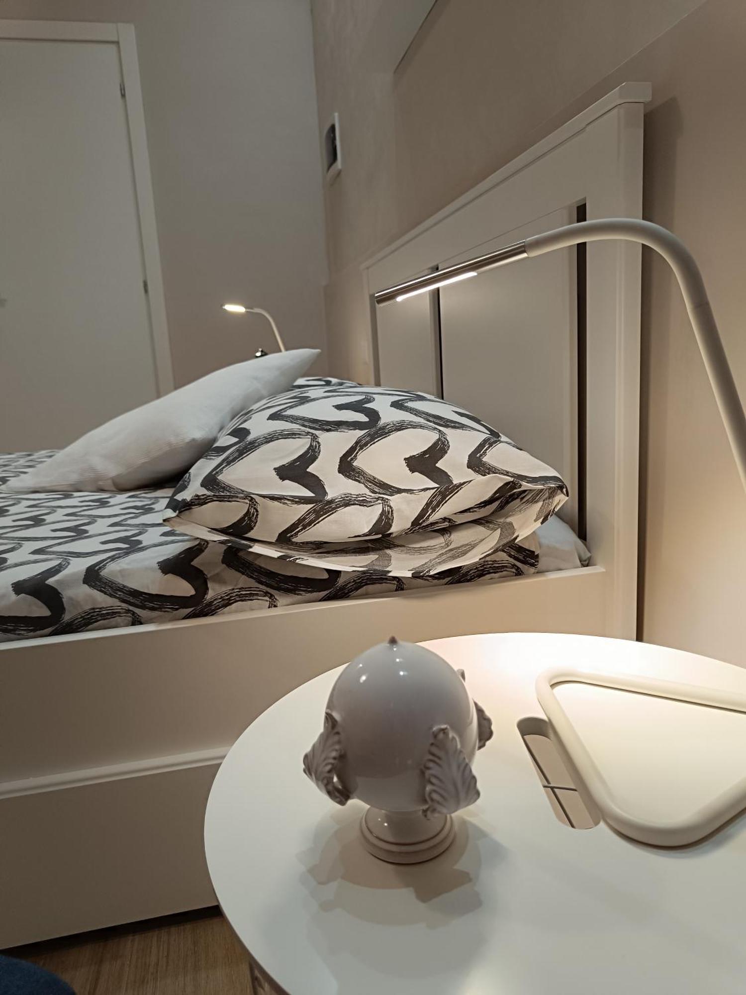 Simply House In Bari Twinアパートメント エクステリア 写真
